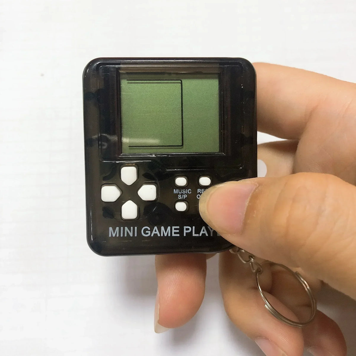 Mini llavero de bolsillo clásico portátil, anillo antipérdida, vídeo nostálgico Retro, máquina de consola de juegos, juguetes para niños, reproductor de juegos