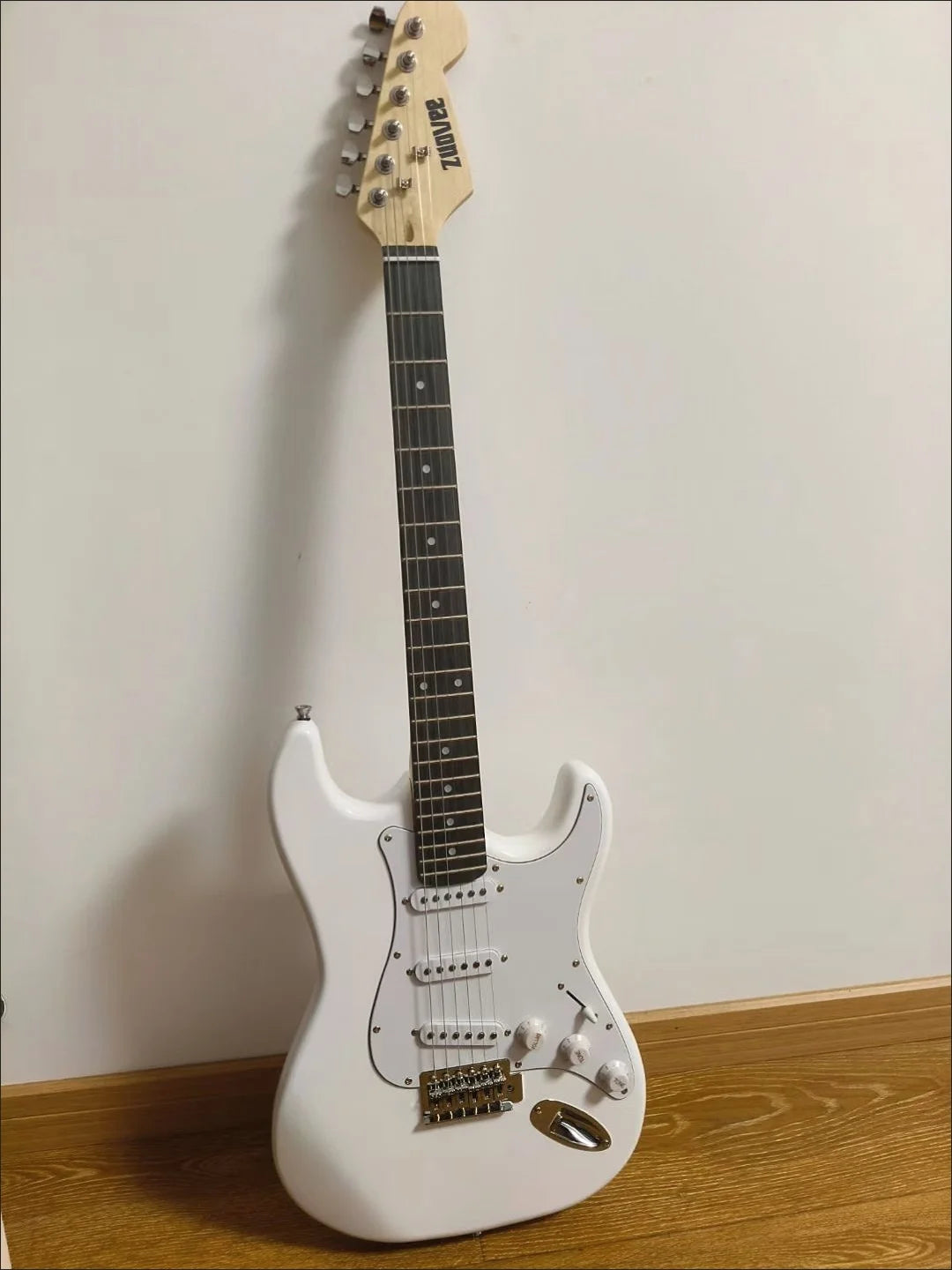 Guitarra Eléctrica de 6 Cuerdas con Pastillas SSS SSH 1V2T5W, 22 Trastes, Modelo ST para Principiantes
