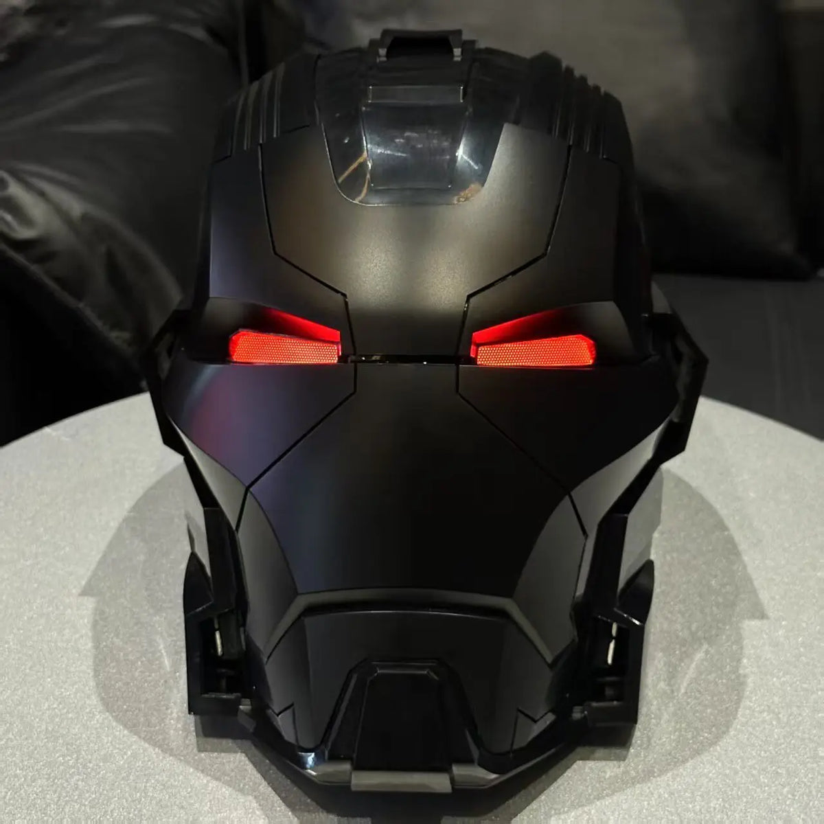 Casco Iron Man Mk5, Versión Mejorada, Usable y Transformable, Apertura y Cierre Eléctrico Activados por Voz, Decoración Coleccionable