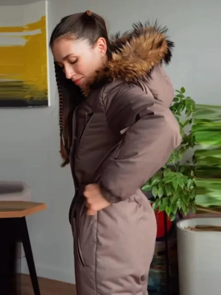 Traje de esquí con capucha y detalles de piel, cuello alto, resistente al viento, con cremallera y cinturón, mono de snowboard para mujer, ropa de esquí nueva para 2026.