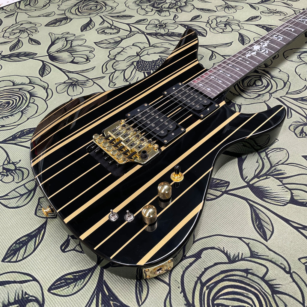 Guitarra eléctrica de 6 cuerdas con rayas negras y doradas, guitarra eléctrica con sistema de doble bloqueo y diapasón de palisandro, guitarra eléctrica para músico de rock