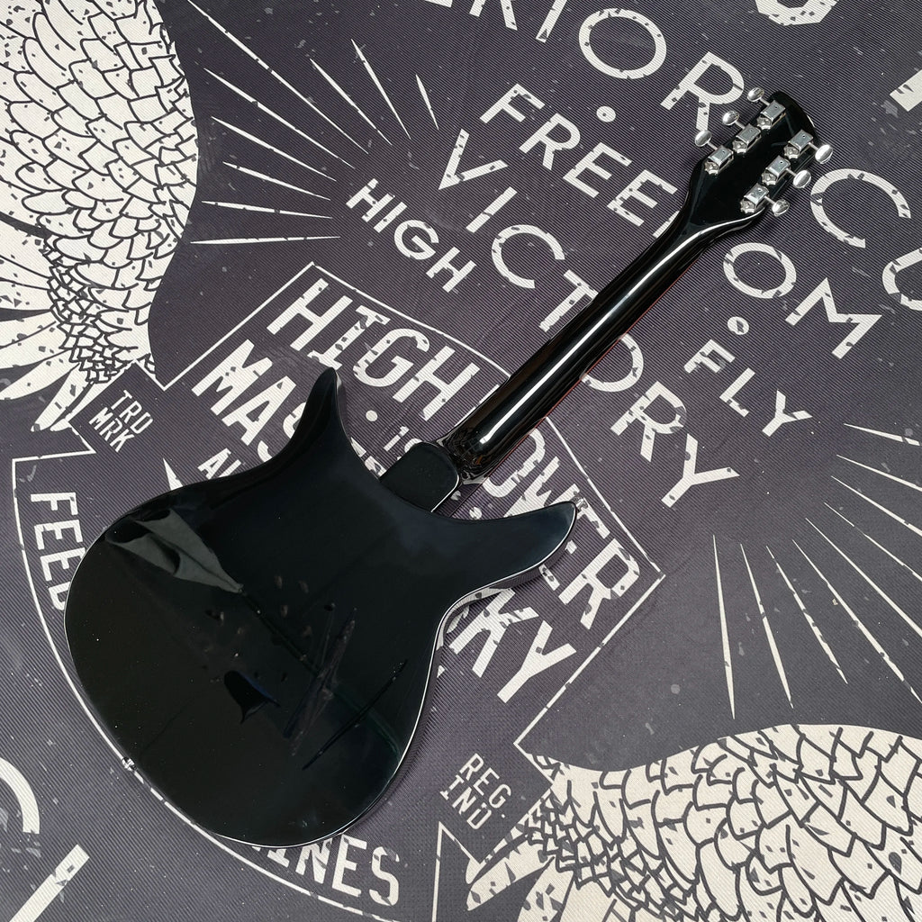 Guitarra Eléctrica Negra de Estilo Retro con Tres Pastillas, Guitarra de Alto Rendimiento con Vibrato Bigsby de Cuerdas Cortas, Guitarra para Actuaciones en Escenario
