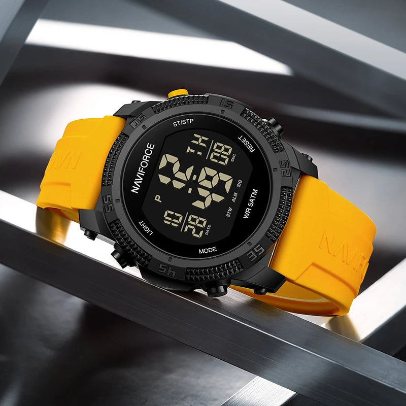 NAVIFORCE New Original Men Electronic Watches Simple Trend Wild Silicone Strap Wristwatches for Man 5ATM Waterproof Sports Clock