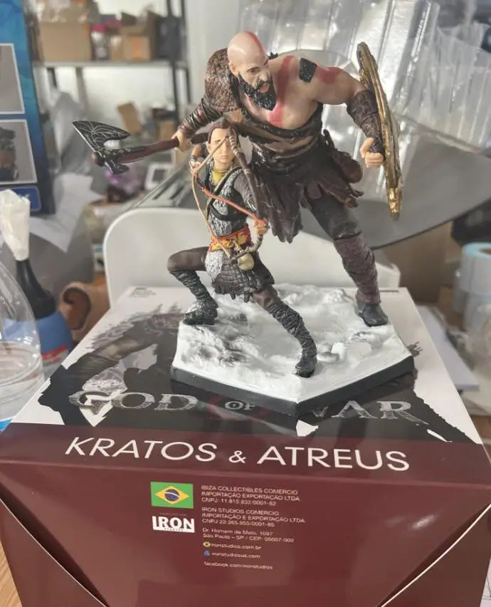 Oferta especial: Figura de acción coleccionable de PVC de Kratos y su hijo Atreus de 20 cm de IRON Game God of War 4, de Mol Toys, para regalo, disponible ahora
