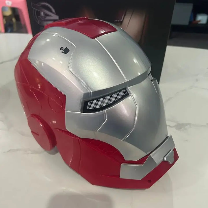 Máscara de Iron Man 1:1, casco de dibujos animados, eléctrico, portátil, apertura y cierre automático, modelo de juguete de tendencia para adultos, regalo de cumpleaños