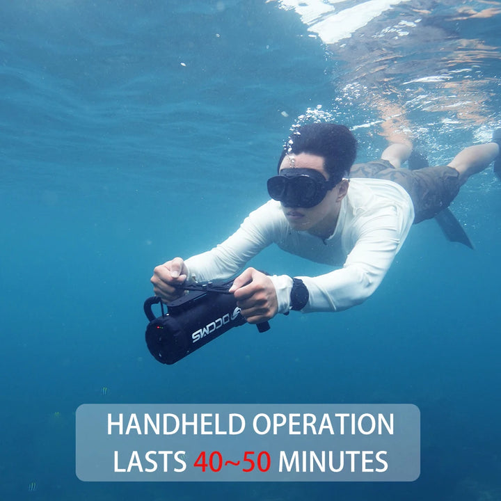 El motor de propulsión para submarinos DCCMS DS-720 es adecuado para buceo, esnórquel, piscinas y tablas de paddle surf, así como para submarinos de uso marítimo.
