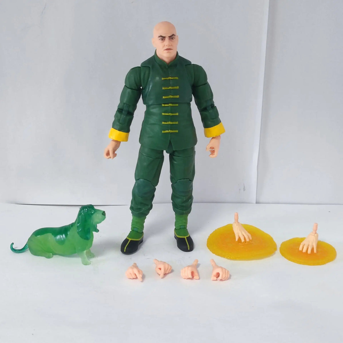 ML Legends Doctor Strange Wong y Bats, paquete exclusivo de 2 figuras de acción de 6 pulgadas.