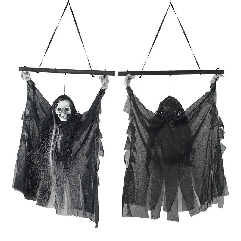 Colgante de fantasma pequeño con forma de calavera para Halloween, con luces eléctricas, ideal como accesorio para trucos y decoración de fiestas en bares, KTV y casas encantadas.