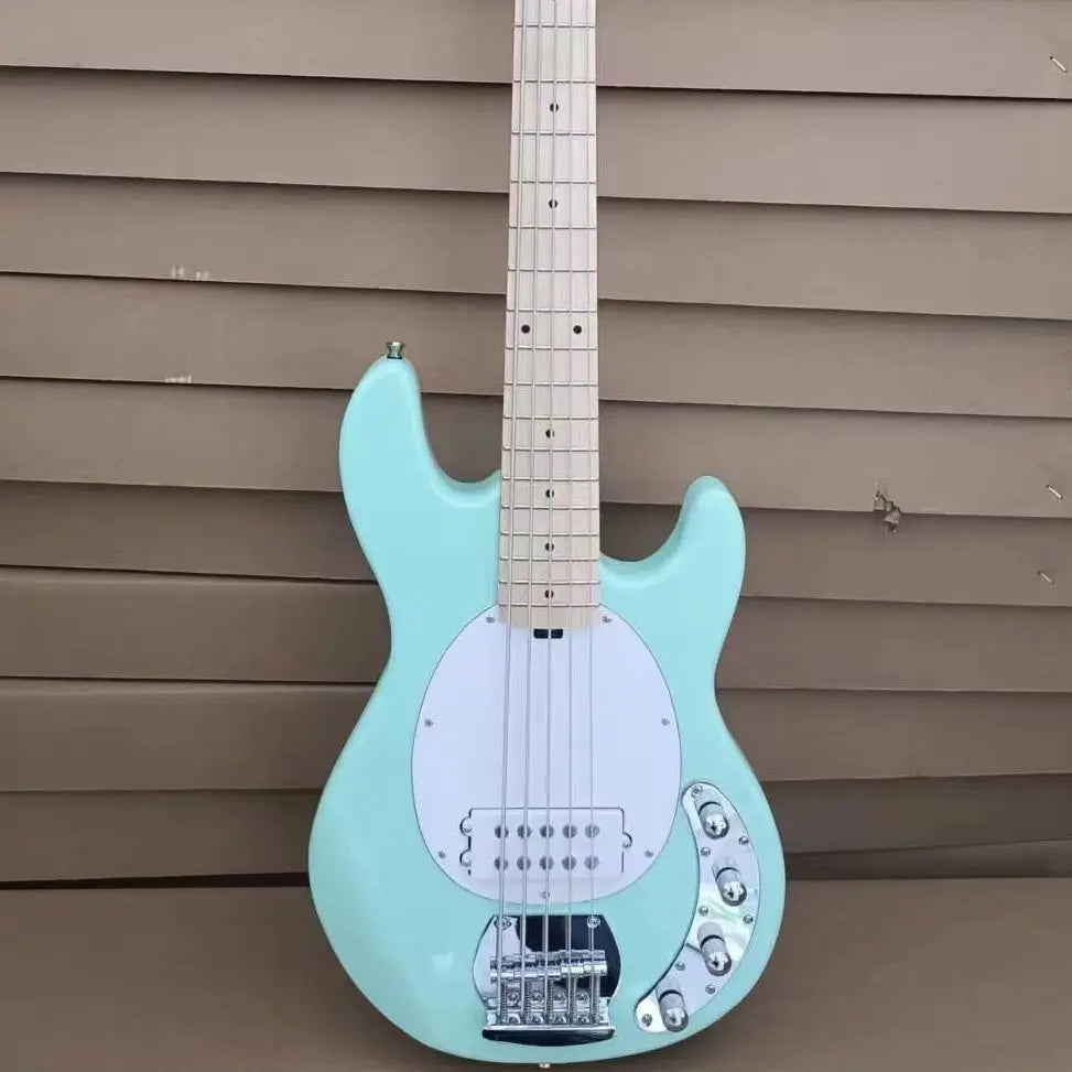 Bajo eléctrico de 5 cuerdas con pastillas humbucker activas, 24 trastes, 2v2t, cuerpo de caoba, mástil de arce.