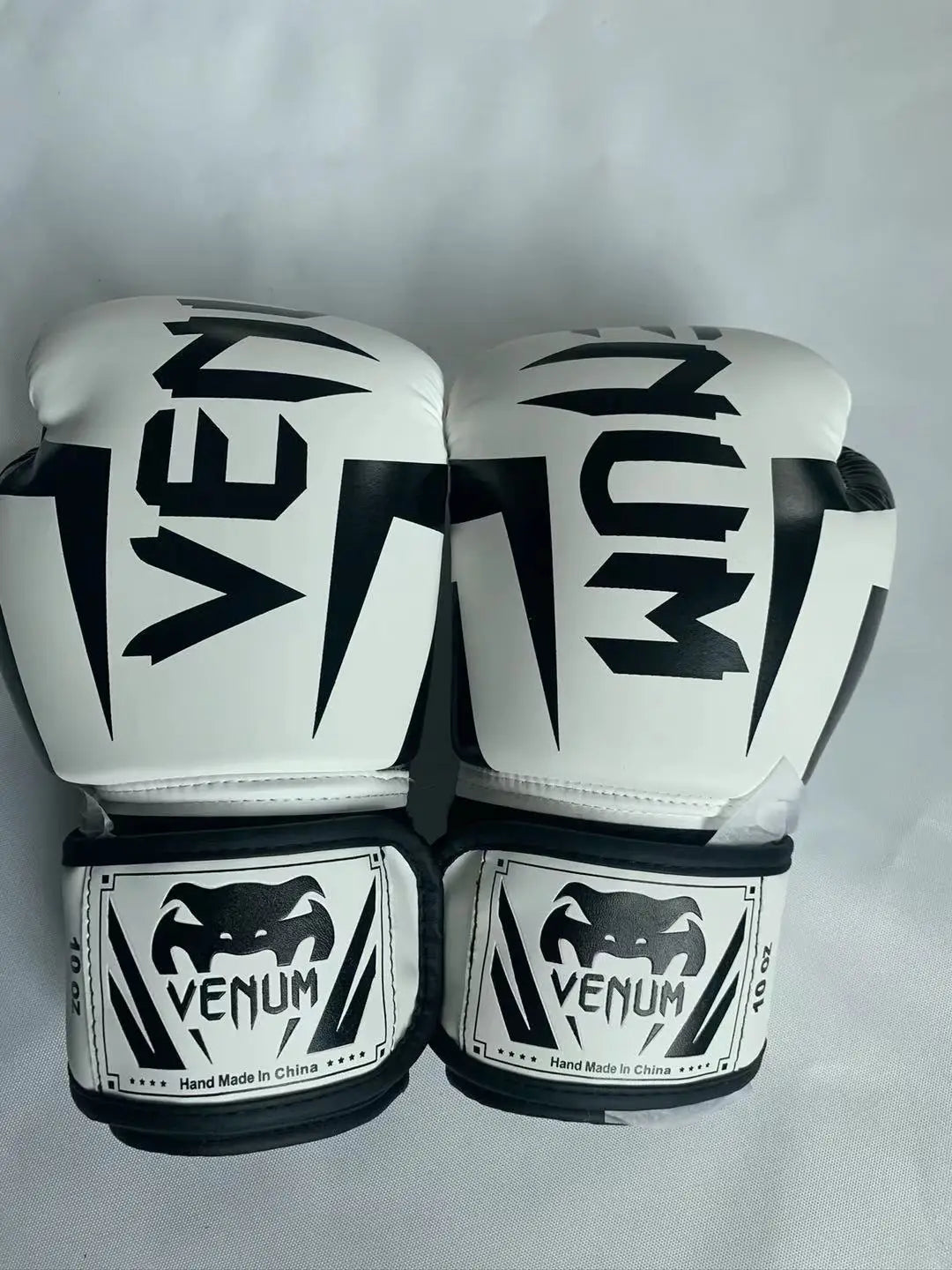 Guantes de Kick Boxing de cuero PU para hombres, mujeres y niños, guantes de lucha, guantes de Kickboxing, guantes de entrenamiento de MMA, Sanda, Karate