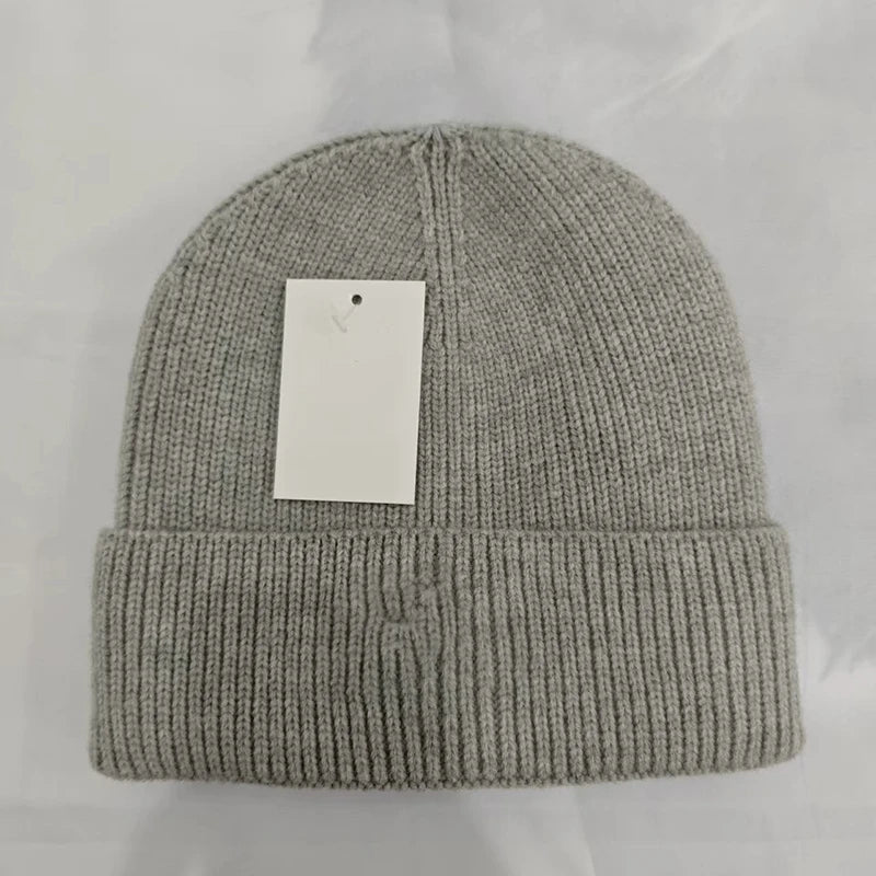 Gorro de punto con letras bordadas para otoño e invierno, moderno y versátil, gorro de lana cálido.