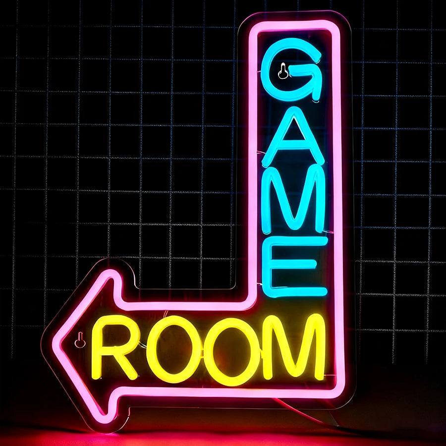 Rótulo de neón LED “Game Room” con flecha vertical y letras multicolor
