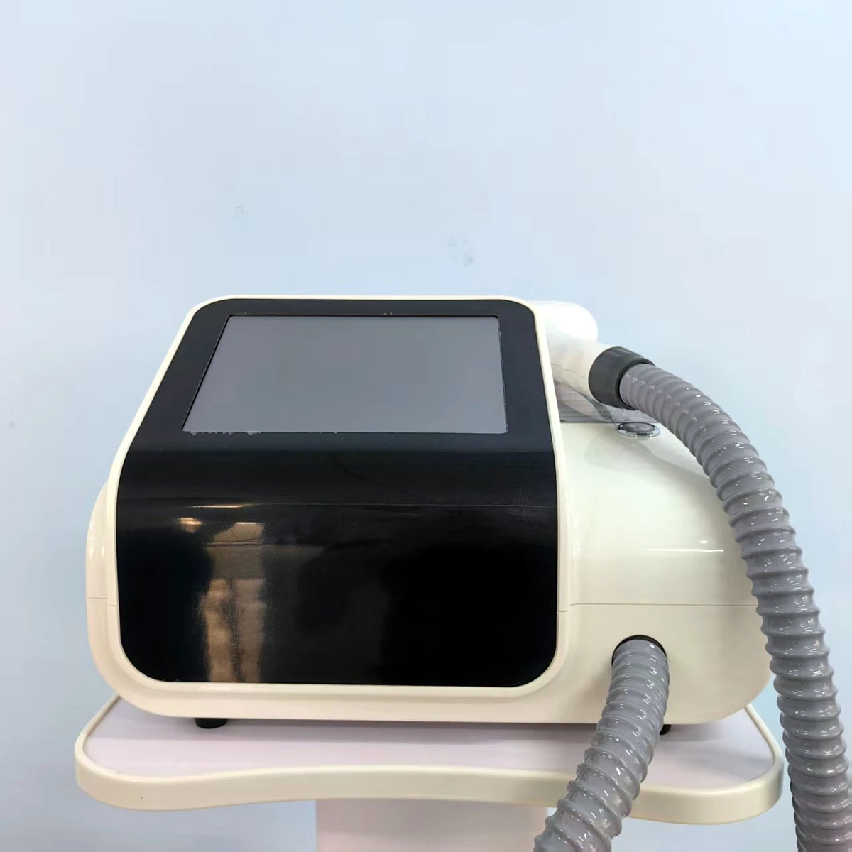 Máquina de depilación láser con diodo de tamaño reducido, 3 longitudes de onda (755 nm, 808 nm, 1064 nm), con sistema de refrigeración por hielo, equipo profesional para salones de belleza.
