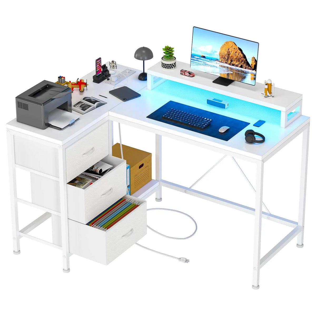 Escritorio gaming en L blanco con cajones, repisa y luz LED azul en la superficie