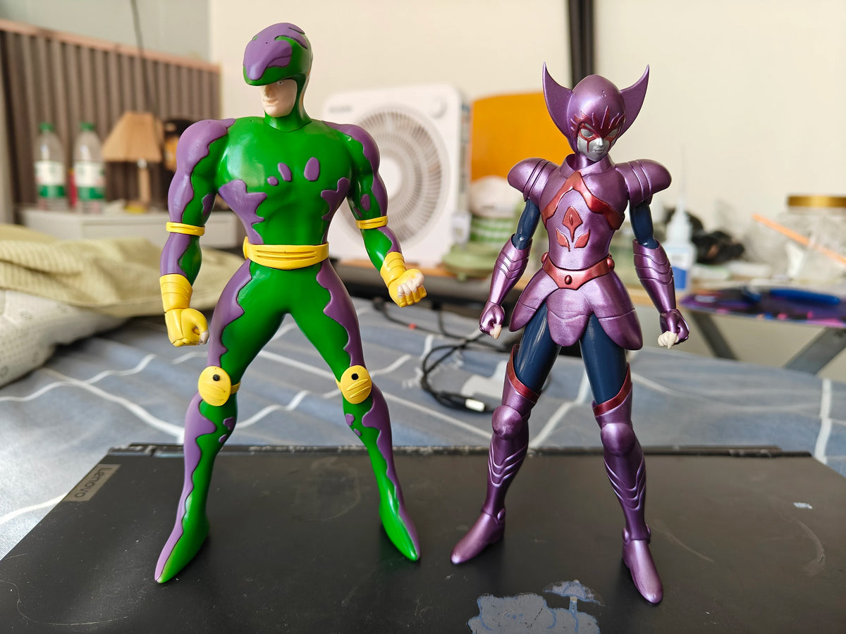 Saint Seiya Esther - Líder de los Santos Fantasmas, los Tres Monstruos de las Profundidades: Serpiente Marina/Delfín/Medusa - Modelo coleccionable de resina