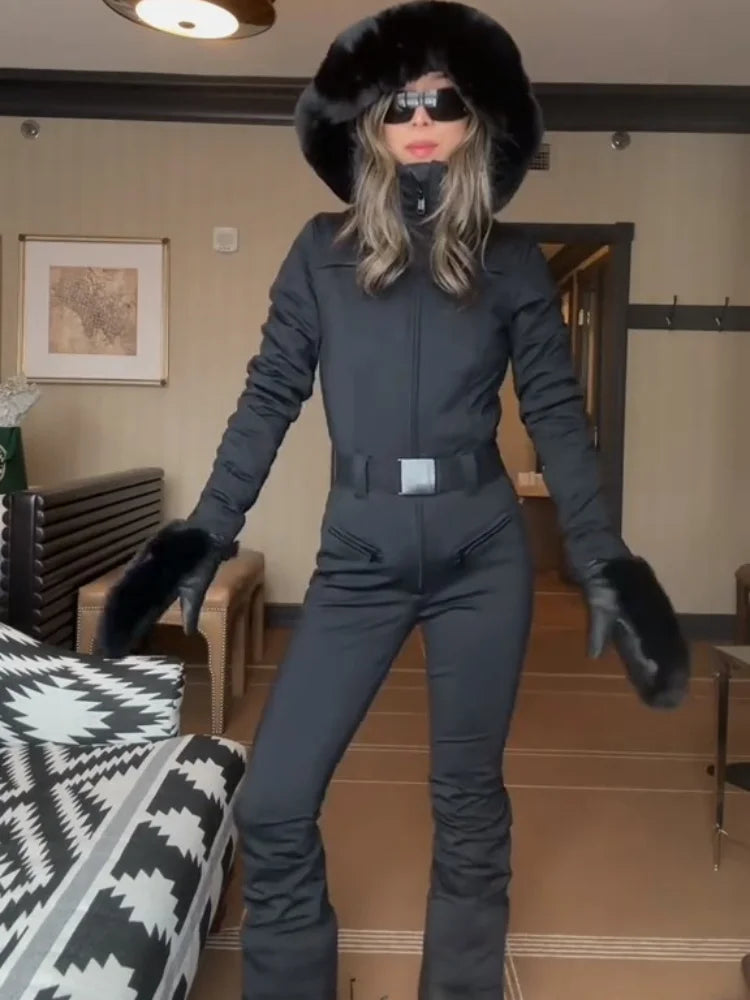 Mono de esquí casual con capucha y ribete de piel para mujer, a la moda, con cinturón, ajustado, de manga larga, cálido, para invierno 2026
