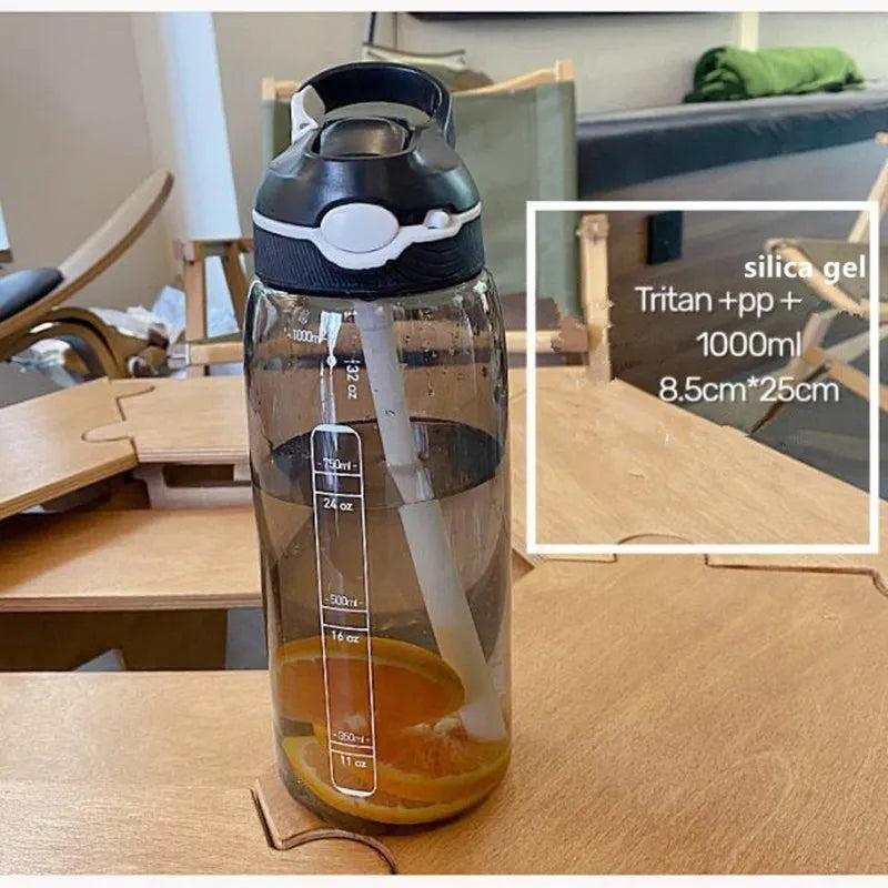 Botella de agua portátil de gran capacidad de 1L, botellas de agua deportivas con pajita, Material Tritan para hombres y mujeres, sin BPA para gimnasio, Camping, Tour