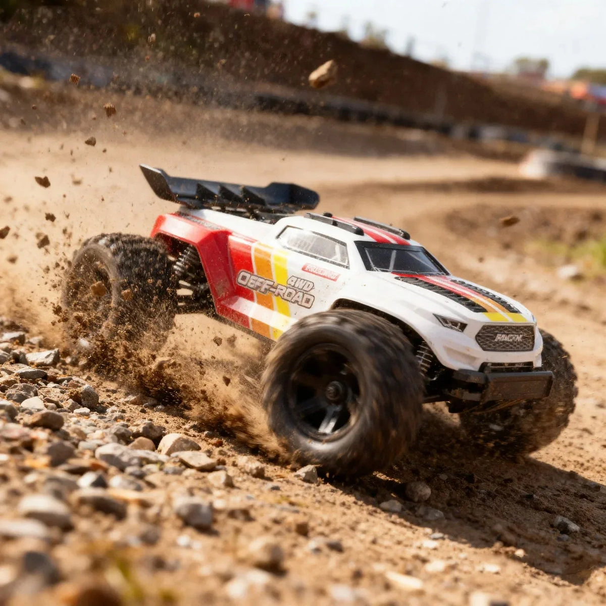 MJX HYPER GO 1:18 4WD 50km/h 18208 Coche de Control Remoto de Alta Velocidad, Monster Truck, Vehículo Todoterreno de Doble Carcasa, Coche de Juguete para Niños RTR