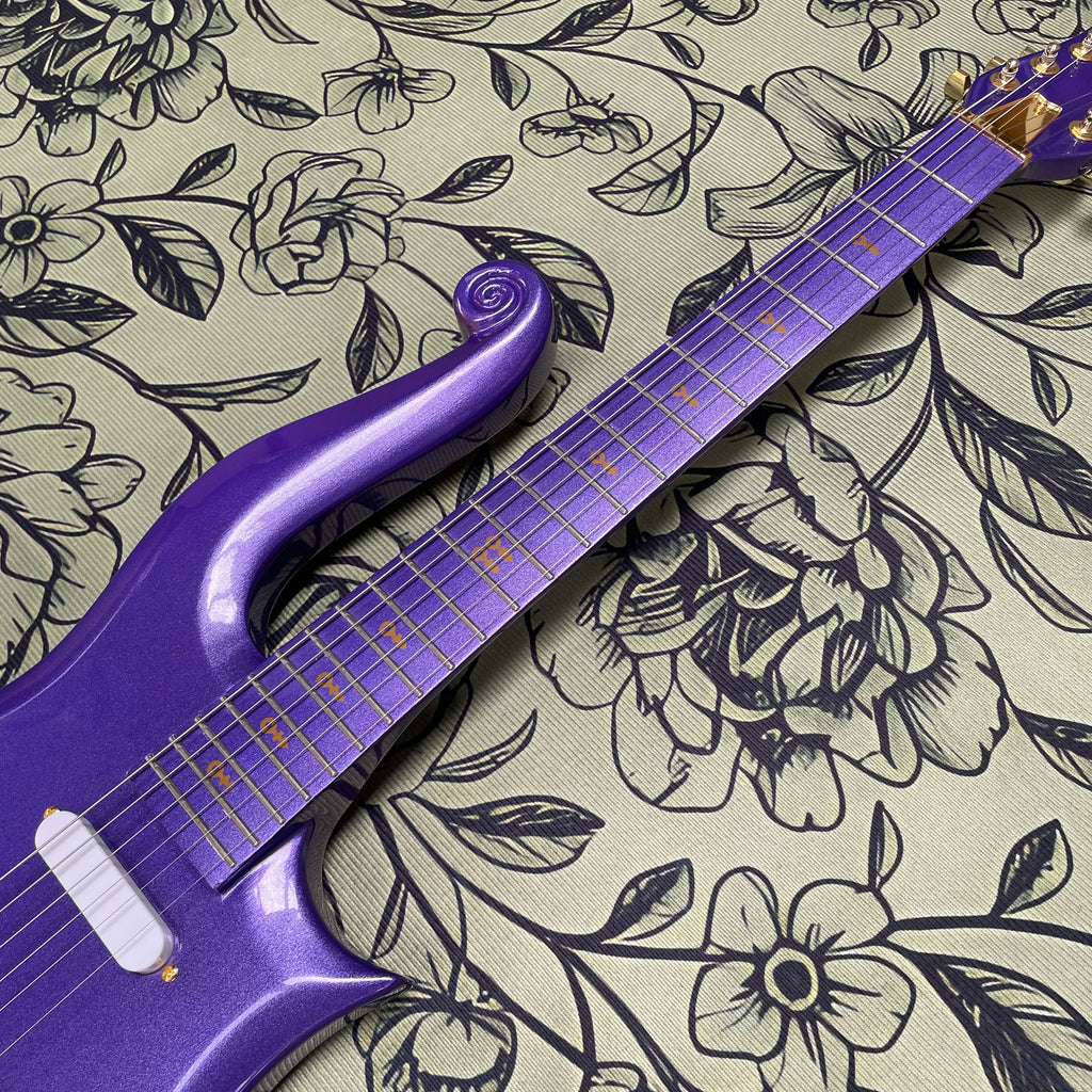 Guitarra eléctrica con degradado púrpura perlado, diapasón de arce con herrajes dorados, guitarra eléctrica de rock para principiantes