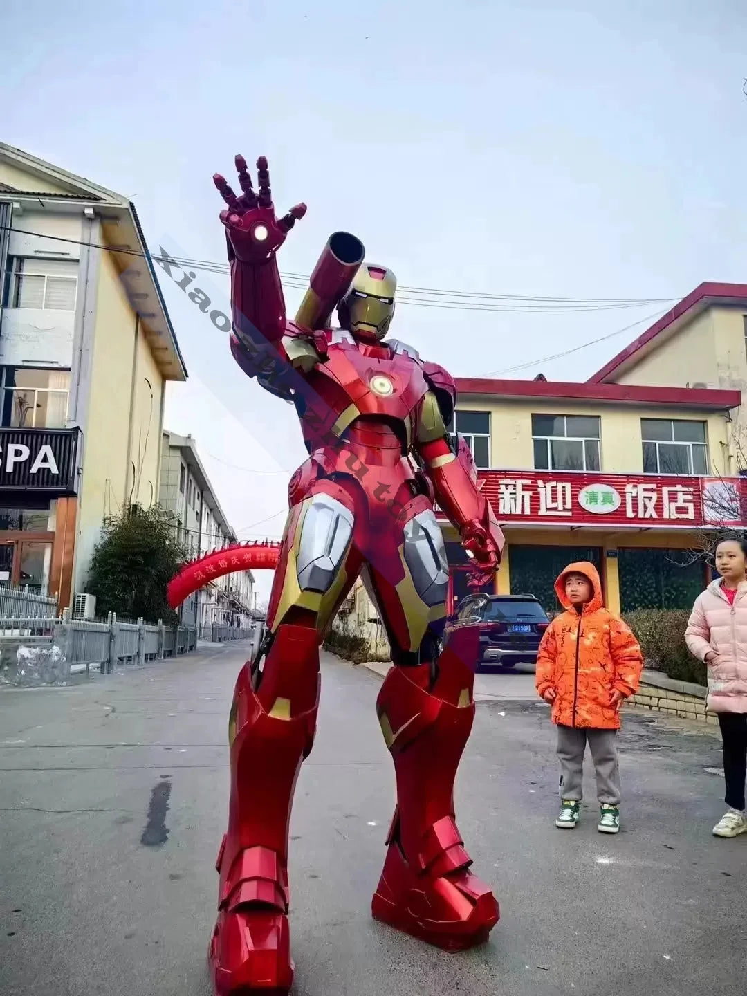 Traje de batalla portátil Iron Man, armadura de Robot de cuerpo completo, disfraz de Cosplay para adultos, figura de acción Mecha, juguete para regalo de Navidad