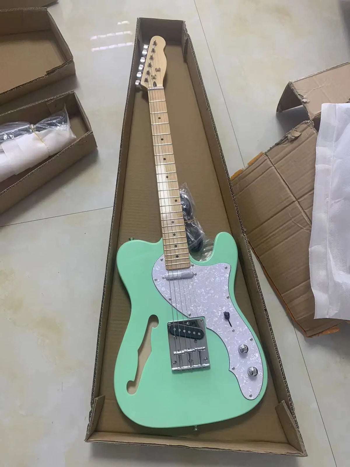 Guitarra Eléctrica de 6 Cuerdas con Pastillas Humbucker HH, Pasiva 1V1t3w, 20 Trastes, Cuerpo de Caoba, Mástil de Palisandro