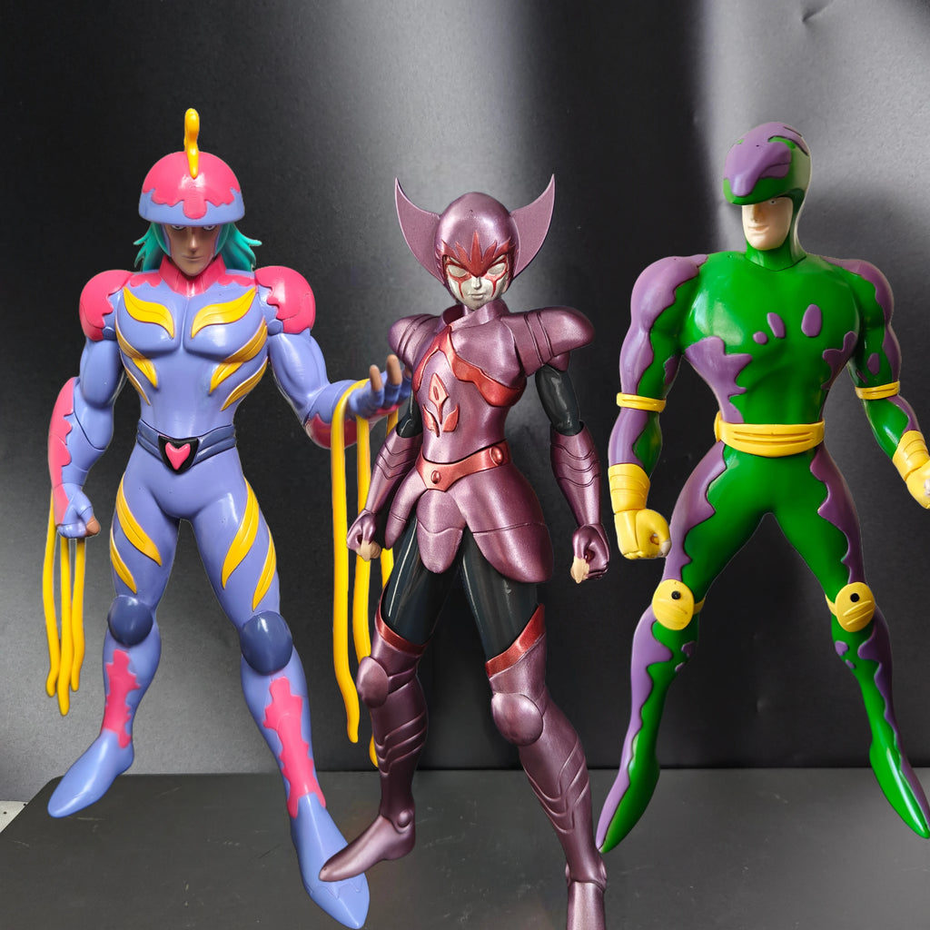 Saint Seiya Esther - Líder de los Santos Fantasmas, los Tres Monstruos de las Profundidades: Serpiente Marina/Delfín/Medusa - Modelo coleccionable de resina