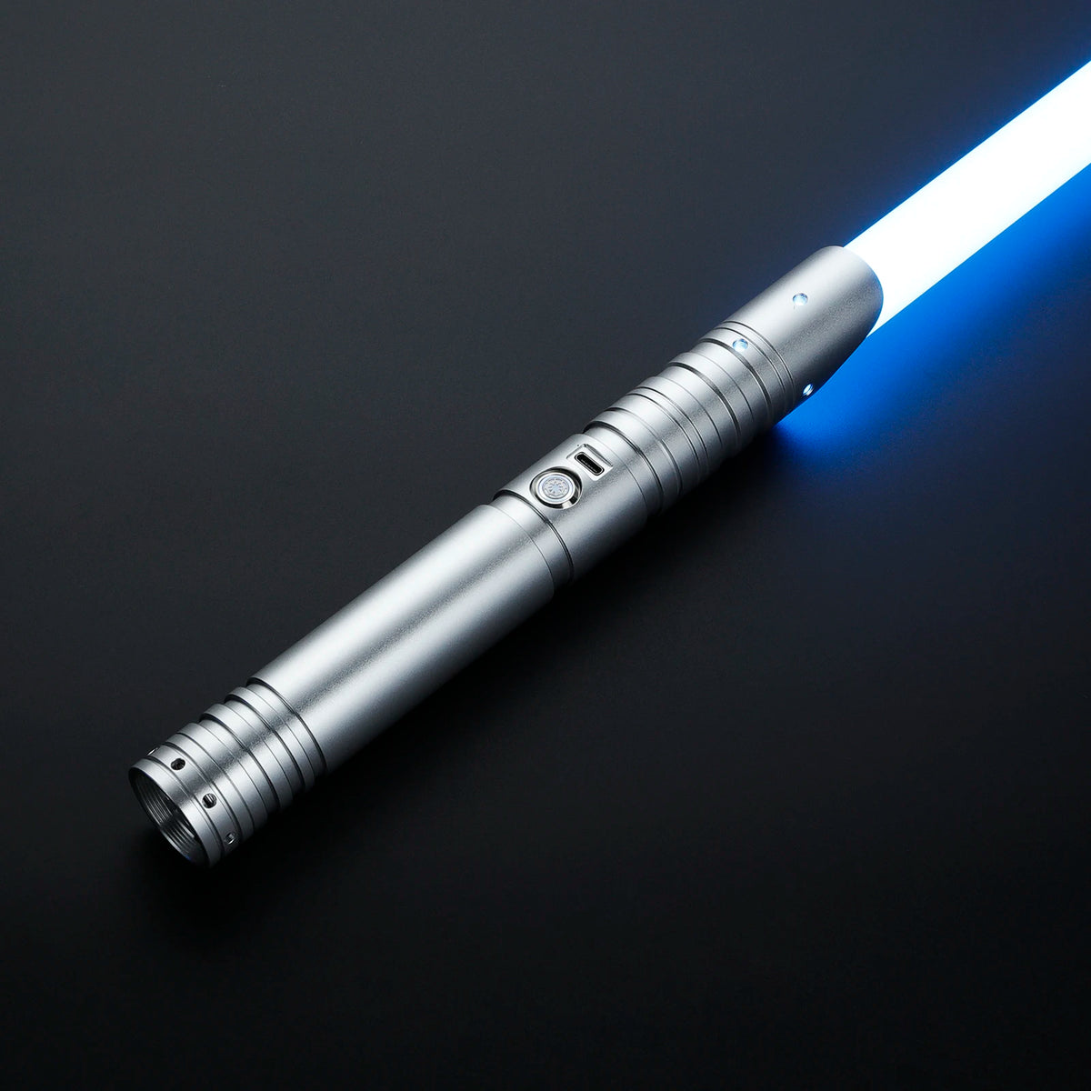 Sable de luz para duelo intenso DamienSaber Xeno3.0 con Bluetooth, swing fluido sensible, cambio de color infinito y 34 fuentes de sonido