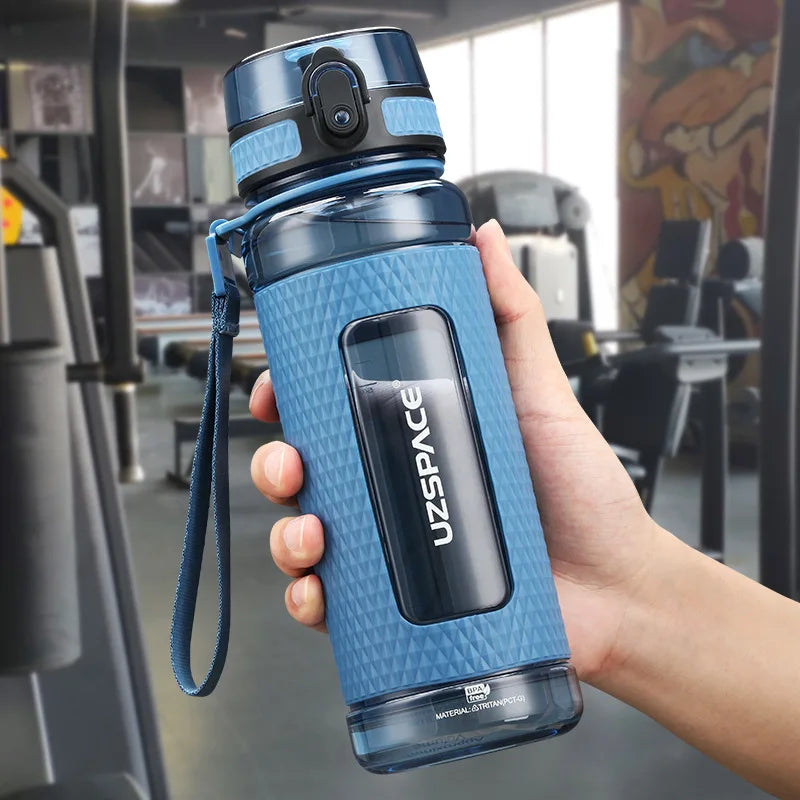 Botellas de agua deportivas sin BPA, botella de bebida de plástico Tritan portátil para gimnasio, anticaída, a prueba de fugas, hervidor de Fitness de gran capacidad