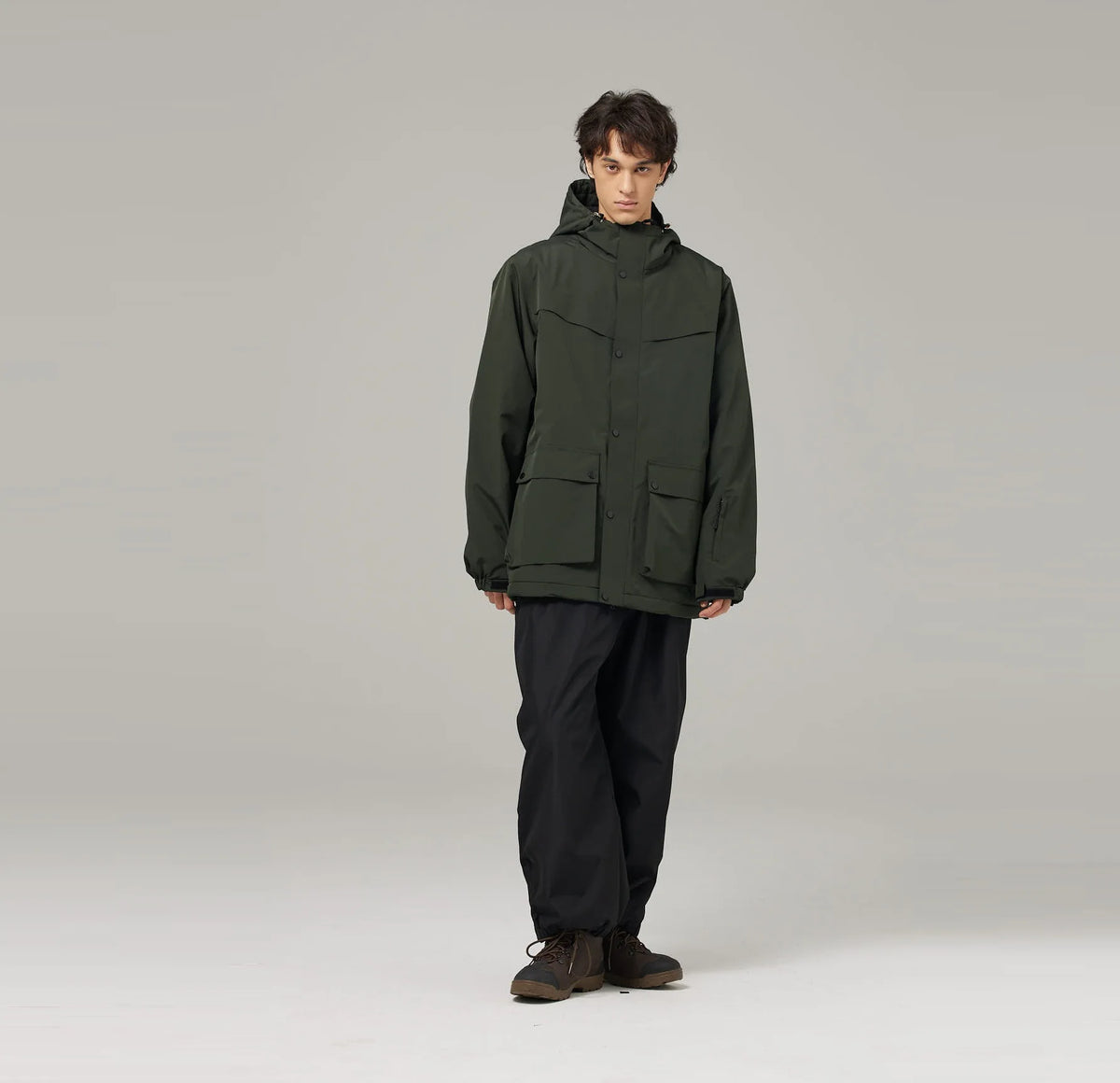 Mismos trajes de esquí de color sólido para hombres y mujeres, esquí de doble tabla y snowboard, versión súper suelta y de engorde al aire libre