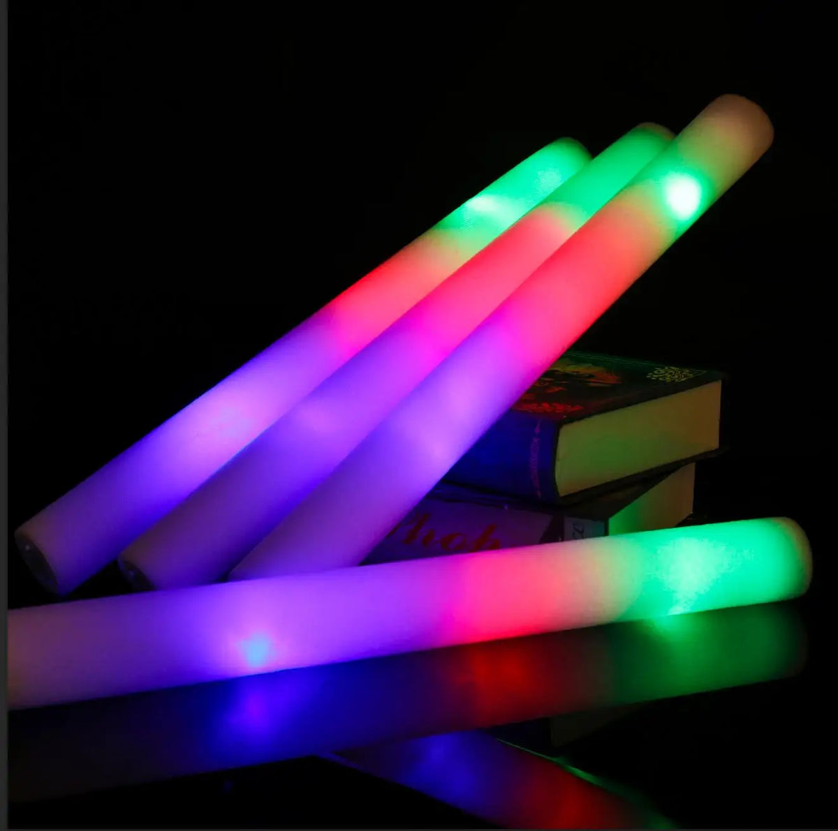 12/15/30/60 Uds. Barras luminosas LED a granel coloridas RGB barra de espuma brillante tubo de animación luz oscura para suministros de fiesta de boda de cumpleaños de Navidad