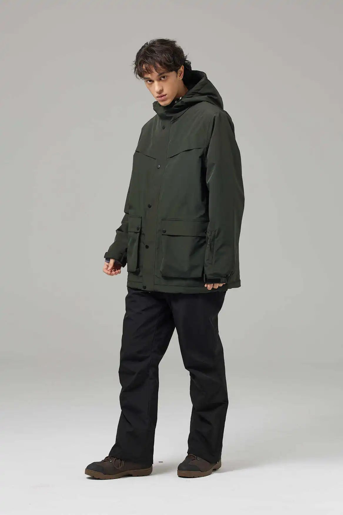 Mismos trajes de esquí de color sólido para hombres y mujeres, esquí de doble tabla y snowboard, versión súper suelta y de engorde al aire libre