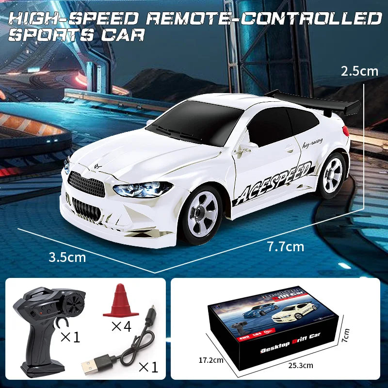 Coche RC 1/64, 2.4G 4WD, coche de carreras a escala mini de alta velocidad para escritorio, tracción en las cuatro ruedas, modelo de carreras GTR a control remoto, juguete para niños