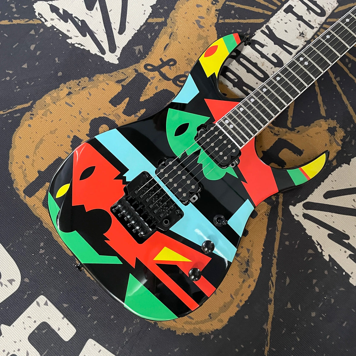 Guitarra eléctrica de 6 cuerdas, cuerpo de caoba, diapasón de palisandro, guitarra con herrajes negros