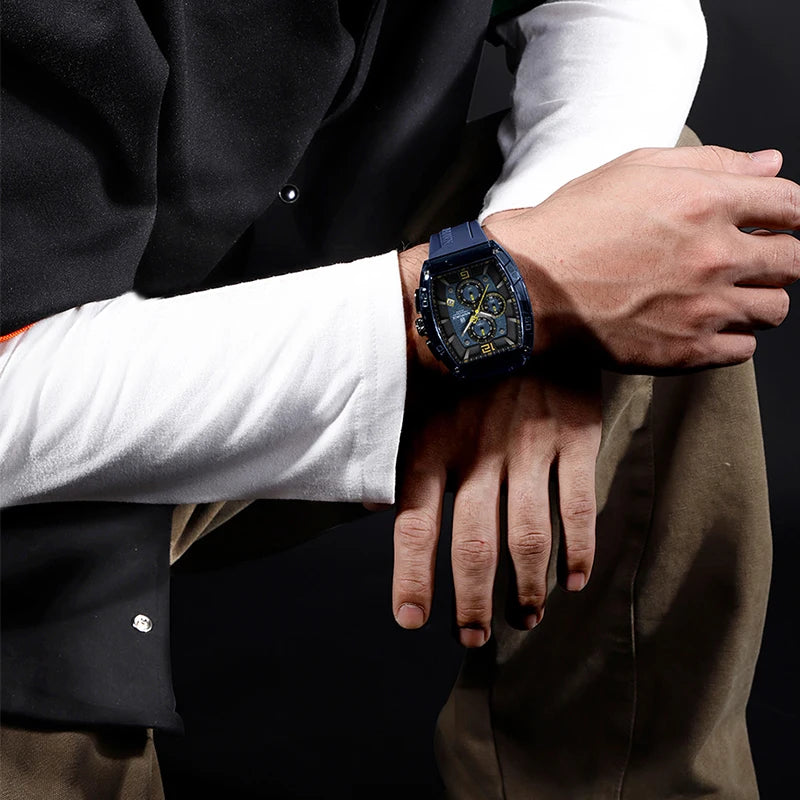 Reloj de moda para hombre de la mejor marca NAVIFORCE, cuarzo, correa de silicona, resistente al agua 50M, fecha, reloj de pulsera original para hombre 2025