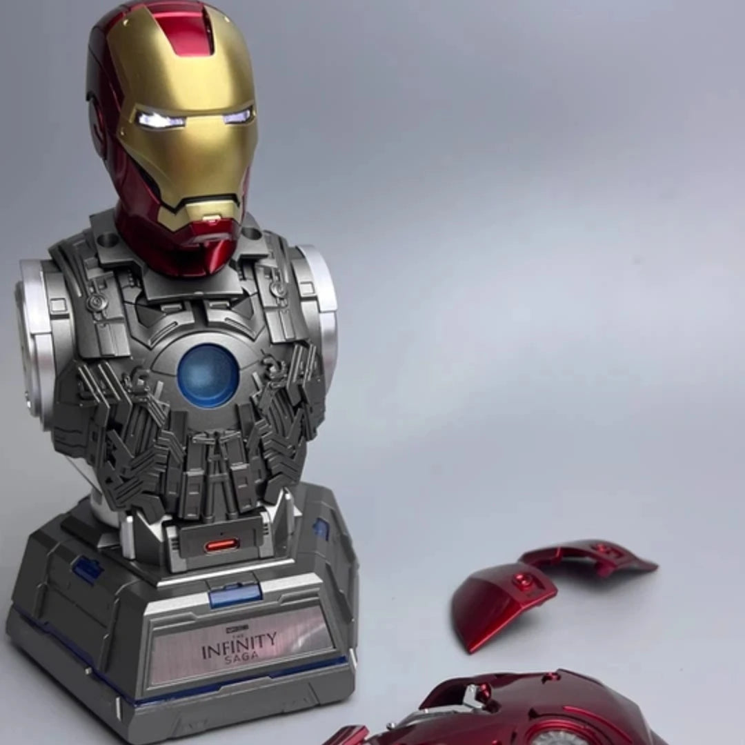 Killerbody Marvel Iron Man MK3 Estación de Carga con Puerto de Carga Rápida PD de 65W, Cargador Multi-Puerto para Escritorio, Oficina, Hogar, Modelo Coleccionable para Adultos