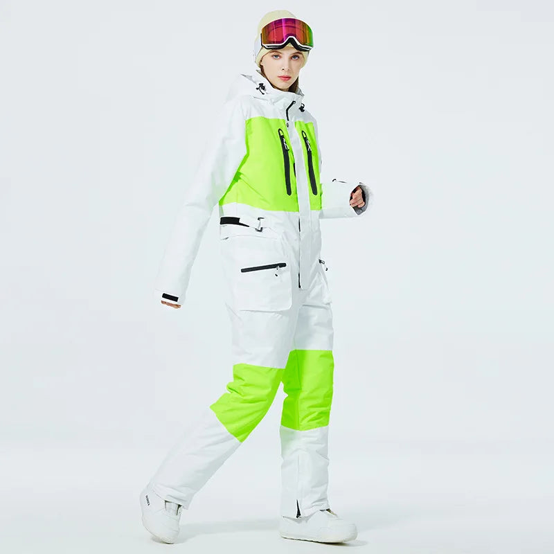 Nueva moda traje de esquí de una pieza hombres mujeres invierno a prueba de viento impermeable mono de esquí trajes de snowboard trajes de nieve femeninos