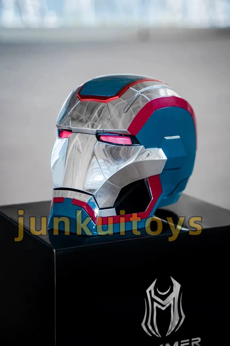 Casco de Iron Man Mk17 Mk5 con Control de Voz en Inglés, Figura Coleccionable con Movimiento de Apertura y Cierre, Color Rosa, para Cumpleaños