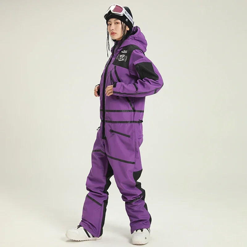 Mono de esquí impermeable con capucha para mujer, traje deportivo de Snowboard para mujer, traje de nieve de una pieza para invierno, ropa general de montaña 2023