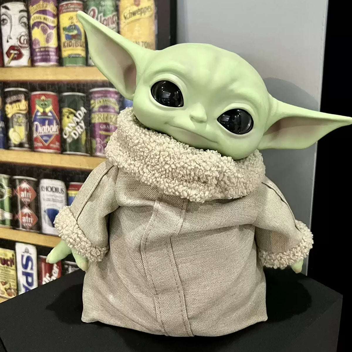 Figura de acción de Star Wars Yoda Baby Grogu de 28 cm, modelo adorable en stock, regalo de cumpleaños para niños, muñeco coleccionable de The Mandalorian, adorno.