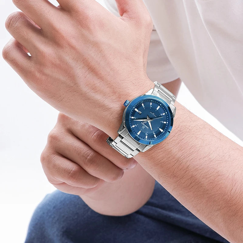 Nuevo estilo de reloj NAVIFORCE para hombre, de cuarzo, diseño sencillo, informal y ejecutivo, con correa de acero inoxidable, luminoso y resistente al agua 3ATM