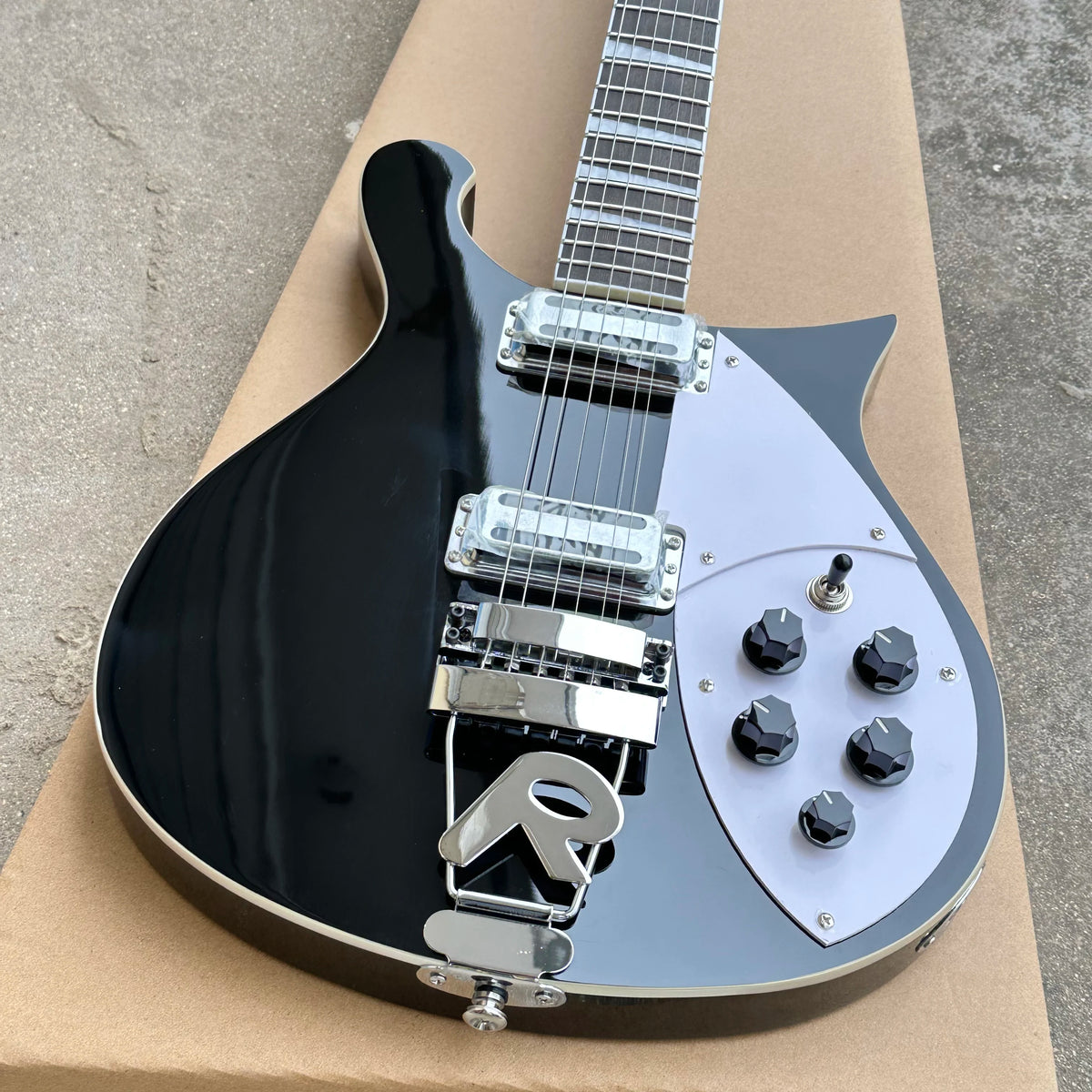 Guitarra eléctrica negra Rickenbacker 620 de alta calidad, guitarra de 6 cuerdas, cordal en forma de R. Envío gratuito.
