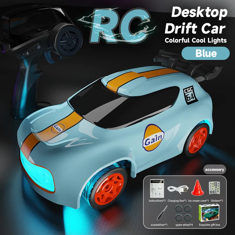 Coche RC 1/64, 2.4G 4WD, coche de carreras a escala mini de alta velocidad para escritorio, tracción en las cuatro ruedas, modelo de carreras GTR a control remoto, juguete para niños