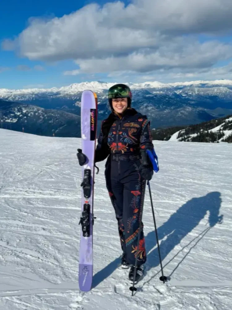 Traje de esquí de una sola pieza con estampado floral para mujer, con capucha, acolchado, resistente al viento, cálido, ideal para actividades al aire libre en invierno, conjunto de esquí y snowboard para mujer.