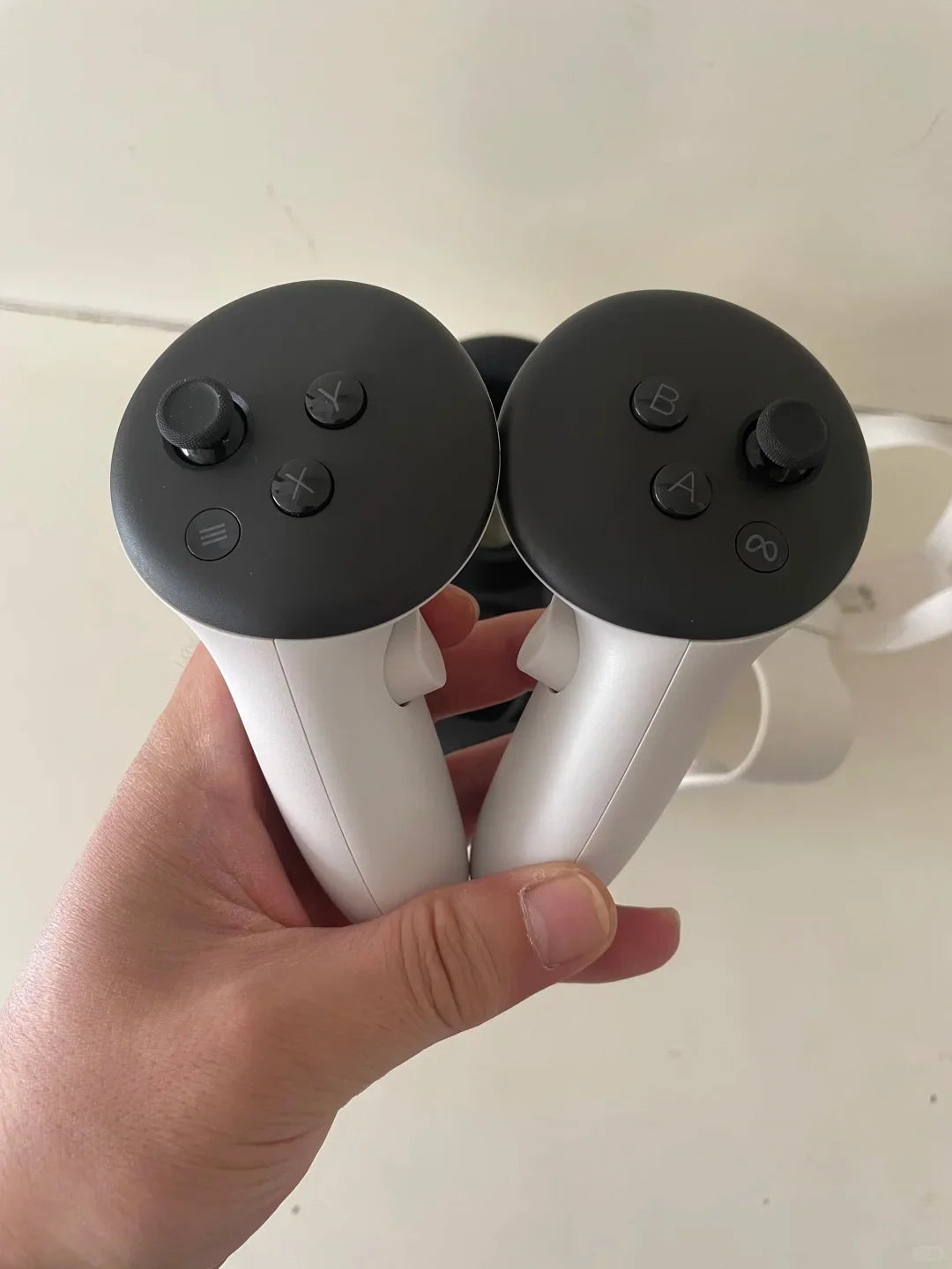 Oculus Quest 3 512GB, Auriculares de Realidad Virtual y Realidad Mixta, Todo en Uno, Inalámbricos, Compatibles con Juegos Steam Link