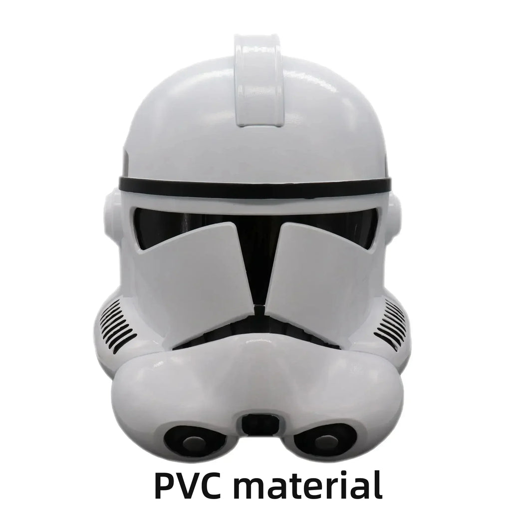 Casco Mandalorian de PVC blanco con visera negra y detalles grises en los laterales