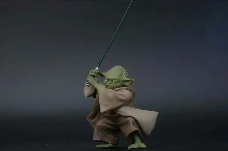 Figura de acción de juguete de 13 cm de plástico de Star Wars, Mandalorian, Maestro YODA con espada